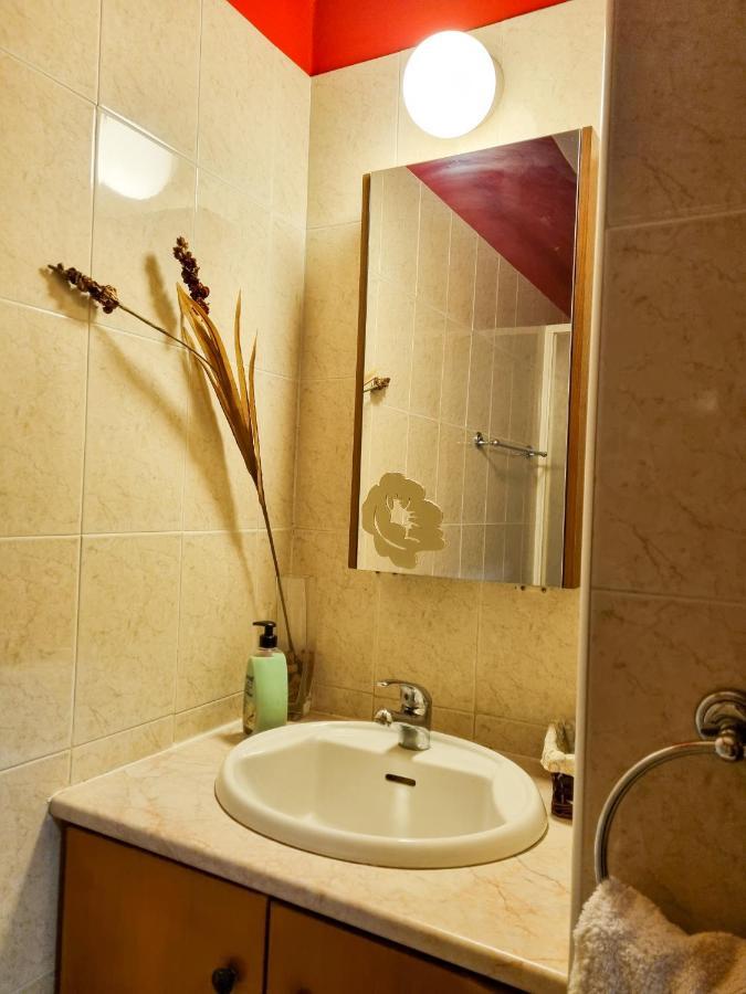 Dock Holiday Apartment Larnaca Bagian luar foto